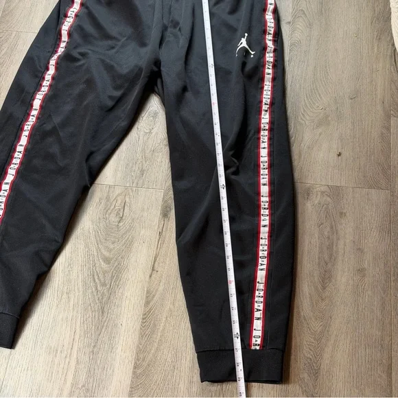 Jordan Track Pants Mens XL Black Tape Side Stripe Joggers Cuffed AQ2696-010 - Picture 9 of 12